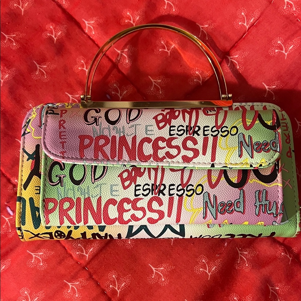 Alba Multicolor Graffiti Clutch